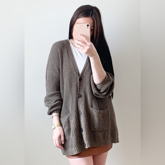 American Eagle Oversized waffle knit Grandpa Slouchy Cardigan Gray Brown XS/S - Picture 4 of 11